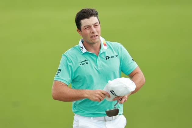 The Memorial Tournament Viktor Hovland of Norway walks on the 18th green after completing Day One of The Memorial Tournament presented by Workday at Muirfield Village Golf Club in Dublin, Ohio, USA on Thursday, June 6, 2024. Dublin Ohio United States  Copyright: xJorgexLemusx originalFilename:lemus-thememor240606_np11h.jpg