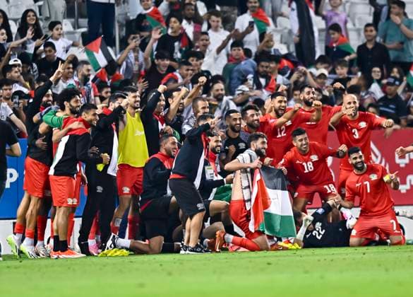 Sport Themen der Woche KW23 Sport Bilder des Tages LEBANON V PALESTINE- 2026 FIFA World Cup, WM, Weltmeisterschaft, Fussball QUALIFIER. Players of Palestine celebrate after the qualification 2nd round for the FIFA World Cup 2026 and AFC Asian Cup 2027 group I match between Lebanon and Palestine at Jassim Bin Hamad Stadium in Doha, Qatar, on June 6, 2024. DOHA Qatar Copyright: xNOUSHADx