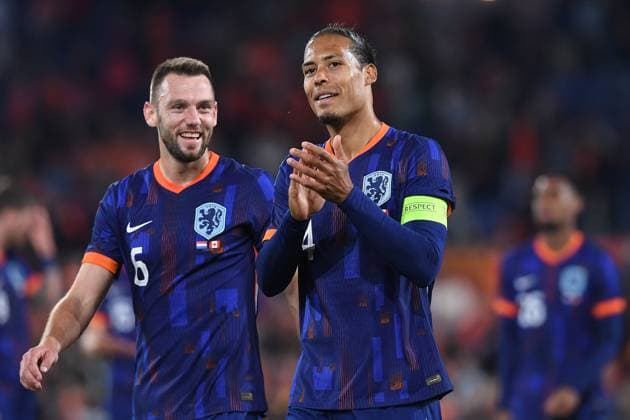International soccer match Netherlands Canada on 06 06 2024 at Feyenoord Stadium in Rotterdam Stefan de Vrij Netherlands , left Virgil van Dijk Netherlands , right xRx