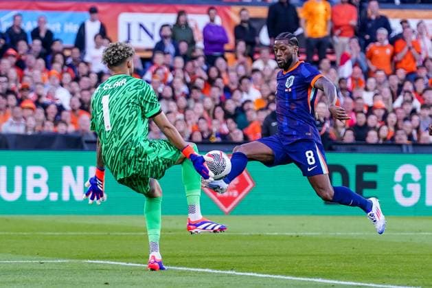 2024-06-06 Netherlands v Canada - Friendly International ROTTERDAM, NETHERLANDS - JUNE 6: Georginio Wijnaldum of Netherlands shoots to score during the Friendly international match, Länderspiel, Nationalmannschaft between Netherlands and Canada at Stadion Feijenoord de Kuip on June 6, 2024 in Rotterdam, Netherlands. (Photo by Andre Weening BSR Agency) Rotterdam Netherlands Content not available for redistribution in The Netherlands directly or indirectly through any third parties. Copyright: xBSRxAgencyx
