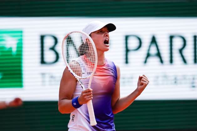 Iga Swiatek of Poland celebrates after winning her match against Coco Gauff of United States during the Women™s Single Semi Finals of 2024 French Open Day 12 at Roland Garros on June 6, 2024 in Paris, France Photo by JustPictures Paris Roland Garros France Copyright: x x2024xEurasiaxSportxImagesx jp-en-EuSpIm-AB4_Roland_Garros_06Jun2024_PR365