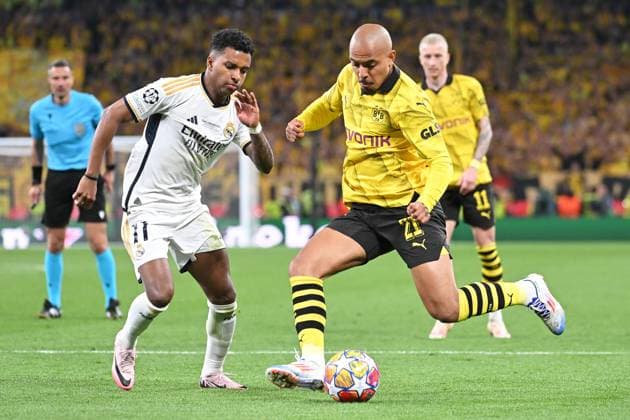 London, Wembley Stadium, 01 06 24, GER, Men, UEFA Champions League, Final, Season 2023 2024, Borussia Dortmund Real Madrid Picture v li in duel RODRYGO Real Madrid and Donyell MALEN Dortmund Only for editorial use UEFA regulations prohibit any use of photographs as image sequences and or quasi video England Great Britain