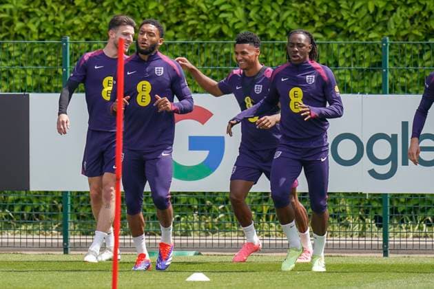 England Training England midfielder Declan Rice, England Defender Joe Gomez (Liverpool), England Forward Ollie Watkins (Aston Villa), England Eberechi Eze, during the England Training session ahead of the friendly International vs Iceland at the Tottenham Hotspur Training Ground, Enfield, England, United Kingdom on 6 June 2024 Editorial use only. All images are copyright Every Second Media Limited. No images may be reproduced without prior permission. Copyright: xIMAGO EveryxSecondxMediax ESM-1028-0055