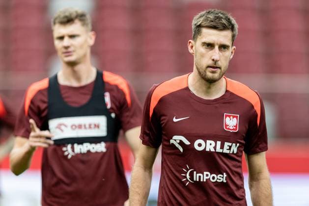 Team Poland Before Friendly Match Against Ukraine Taras Romanczuk is training before the Poland vs Ukraine friendly match in Warsaw, Poland, on June 6, 2024. Warsaw Poland  Copyright: xFotoxOlimpikx originalFilename:jastrzebowski-reprezen240606_nplps.jpg
