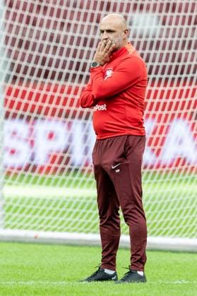 Team Poland Before Friendly Match Against Ukraine Michal Probierz is training with team Poland before a friendly match against Ukraine in Warsaw, Poland, on June 06, 2024. Warsaw Poland  Copyright: xFotoxOlimpikx originalFilename:jastrzebowski-teampola240606_npMOs.jpg