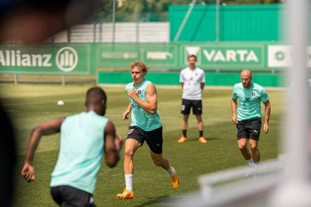 SOCCER - SUI vs AUT, test match VIENNA,AUSTRIA,07.JUN.24 - SOCCER - OEFB International Friendly, Länderspiel, Nationalmannschaft match, Switzerland vs Austria, preview, training Team AUT. Image shows Leopold Querfeld (AUT).  GEPAxpictures xJohannesxFriedl