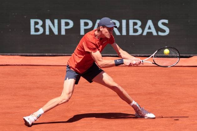 7th June 2024; Roland Garros, Paris, France; 2024 French Open Tennis tournament, Day 13; Jannik Sinner (ITA) in action against Carlos Alcaraz (ESP) mens singles semi-final match  ActionPlus12651484 JonxBromley