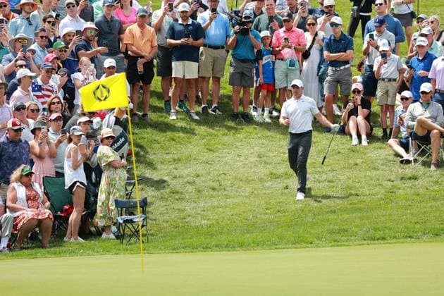 The Memorial Tournament Rory McIlroy of Northern Ireland hits out of the rough toward the 9th green during Day Two of The Memorial Tournament presented by Workday at Muirfield Village Golf Club in Dublin, Ohio, USA on Friday, June 7, 2024. Dublin Ohio United States  Copyright: xJorgexLemusx originalFilename:lemus-thememor240607_npJKy.jpg