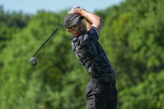 DUBLIN, OH - JUNE 07: Patrick Rodgers tees off from hole five during the second round of the Memorial Tournament presented by Workday on June 7, 2024 at Muirfield Village Golf Club in Dublin, Ohio.(Photo by Jason Mowry Icon Sportswire) GOLF: JUN 07 PGA, Golf Herren the Memorial Tournament presented by Workday EDITORIAL USE ONLY Icon240607006