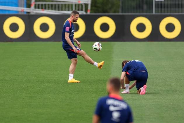 Training of the Croatian football team Mateo Kovacic during the Training of the Croatian football team ahead of tomorrow s friendly match against Portugal at the Nacionale stadium in Lisbon, Portugal June 7, 2024 IgorxKralj PIXSELL