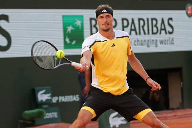 7th June 2024; Roland Garros, Paris, France; 2024 French Open Tennis tournament, Day 13; Alexander Zverev (GER) during the mens singles semio-final semi final against Casper Ruud (NOR)  ActionPlus12651611 JonxBromley