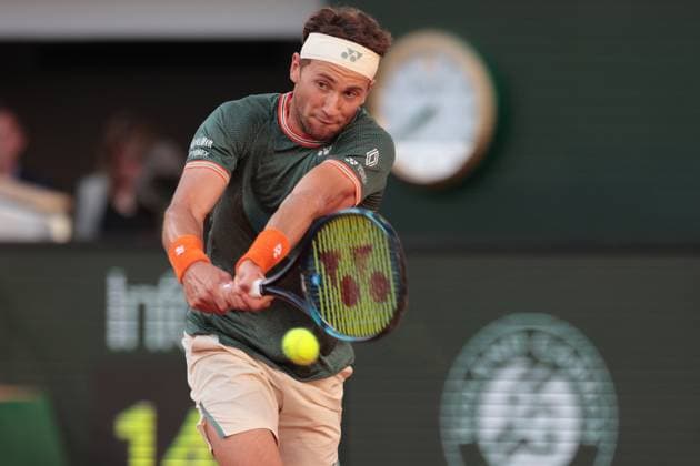 7th June 2024; Roland Garros, Paris, France; 2024 French Open Tennis tournament, Day 13; Casper Ruud (NOR) on the backhand during the mens singles semi-final match against Alexander Zverev (GER)  ActionPlus12651614 JonxBromley