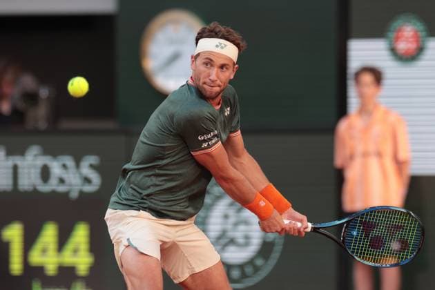 Sport Bilder des Tages 7th June 2024; Roland Garros, Paris, France; 2024 French Open Tennis tournament, Day 13; Casper Ruud (NOR) during the mens singles semi final against Alexander Zverev (GER)  ActionPlus12651615 JonxBromley