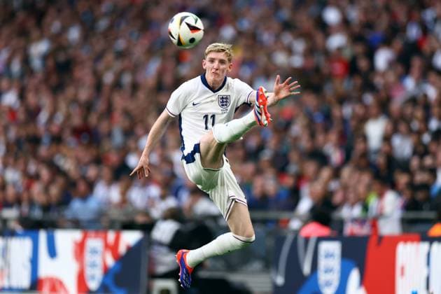 Sport Themen der Woche KW23 Sport Bilder des Tages England v Iceland 07 June 2024, London - International Friendly, Länderspiel, Nationalmannschaft Football - England v Iceland - Anthony Gordon of England controls the ball - Photo: Jacques Feeney Offside. London UK *** England gegen Island 07. Juni 2024, London Internationales Freundschaftsspiel Fußball England gegen Island Anthony Gordon von England kontrolliert den Ball Foto Jacques Feeney Abseits London UK  Copyright: xJacquesxFeeneyx xOffsidexOffside