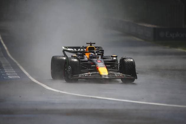 01 VERSTAPPEN Max (nld), Red Bull Racing RB20, action during the Formula 1 AWS Grand Prix du Canada 2024, 9th round of the 2024 Formula One World Championship, WM, Weltmeisterschaft from June 07 to 09, 2024 on the Circuit Gilles Villeneuve, in MontrÃ al, Canada - F1 - CANADIAN GRAND PRIX 2024 DPPI Panoramic  240607_R09_CANADA_DP_XB3_2571_1