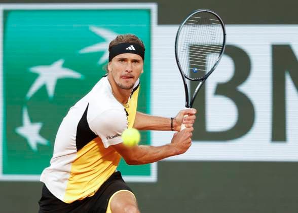 Alexander Zverev GER , Semifinal, Semi Final Tennis French Open 2024 Roland Garros Paris France June 7, 2024 Copyright: xJuergenxHasenkopfx