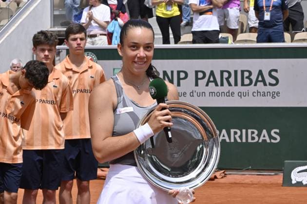 Tennis, French Open, Tereza Valentova wins junior tournament