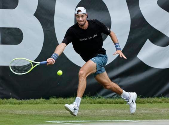 Tennis, ATP tournament in Stuttgart, Jan Lennard Struff training