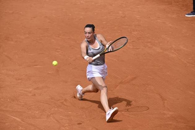 Tennis : Roland Garros 2024 - France - Teresa Valentova -Rrepublique Tceaue - gagne le titre du simple juniors filles Tennis : Roland Garros 2024 - France - 08 06 2024 ChrysleneCaillaud Panoramic 