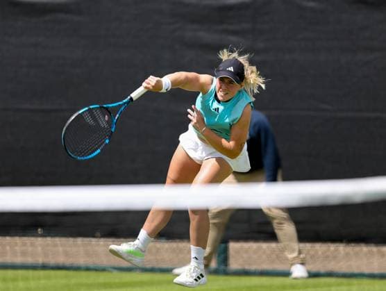 Rothesay Open Nottingham Day One Sonay Kartal (GBR) in the Qualifying Round of the Rothesay Open Nottingham Day One at Lexus Nottingham Tennis Centre, Nottingham Copyright: xAndyxSumnerx FIL-20255-0023 UK Newspapers OUT