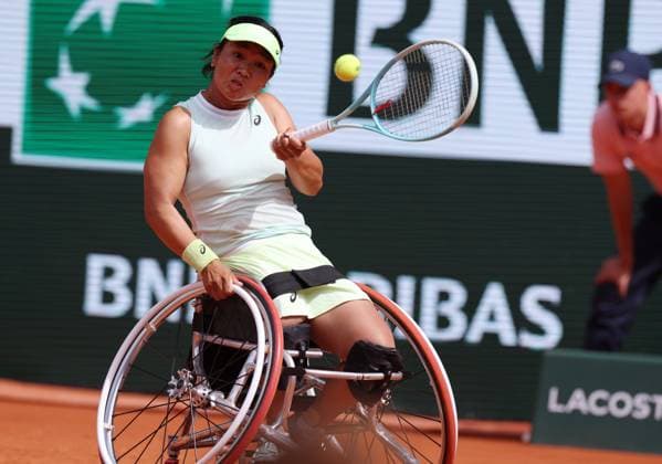 (240608) -- PARIS, June 8, 2024 -- Zhu Zhenzhen competes during the Women s Wheelchair Singles Final between Zhu Zhenzhen of China and Diede De Groot of the Netherlands at the French Open tennis tournament at Roland Garros in Paris, France, June 8, 2024. ) (SP)FRANCE-PARIS-TENNIS-FRENCH OPEN-WOMEN S WHEELCHAIR SINGLES GaoxJing 