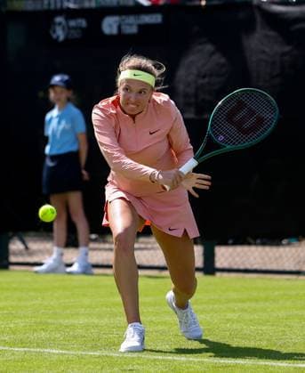 Rothesay Open Nottingham Day One Linda Fruhvirtova (CZE) in the Qualifying Round of the Rothesay Open Nottingham Day One at Lexus Nottingham Tennis Centre, Nottingham Copyright: xAndyxSumnerx FIL-20255-0086 UK Newspapers OUT