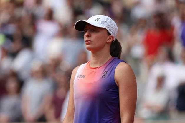 ROLAND GARROS 2024 Thierry Larret Maxppp. Tennis. Roland Garros 2024. Internationaux de France de tennis. Stade Roland Garros, Paris (75). Le 8 juin 2024. Finale Femmes : Court Philippe Chatrier : Iga SWIATEK (POL) vs Jasmine PAOLINI (ITA). PARIS (75) STADE ROLAND GARROS PARIS ILE DE FRANCE FRANCE  Copyright: xThierryxLarret MAXPPPxThierryxLarretx TL_20240608_0049 0535346289st