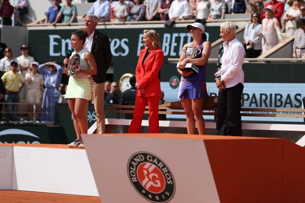 ROLAND GARROS 2024 Thierry Larret Maxppp. Tennis. Roland Garros 2024. Internationaux de France de tennis. Stade Roland Garros, Paris (75). Le 8 juin 2024. Finale Femmes : Court Philippe Chatrier : Iga SWIATEK (POL) vs Jasmine PAOLINI (ITA). PARIS (75) STADE ROLAND GARROS PARIS ILE DE FRANCE FRANCE  Copyright: xThierryxLarret MAXPPPxThierryxLarretx TL_20240608_0052 0535346297st