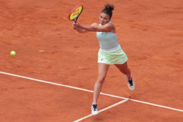 8th June 2024; Roland Garros, Paris, France; 2024 French Open Tennis tournament, Day 14; Jasmine Paolini (ITA) on the forehand during the womens singles final match against against Iga Swiatek (POL)  ActionPlus12652272 JonxBromley
