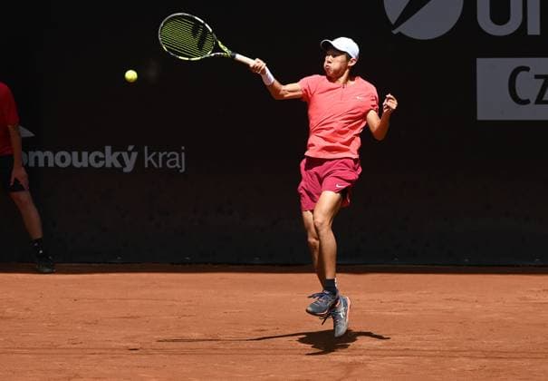 Tseng Chun-hsin of Taiwan in action during the singles final of the UniCredit Czech Open tennis challenger vs Jerome Kym of Switzerland in Prostejov, Czech Republic, June 8, 2024. (CTKxPhoto LudekxPerina) CTKPhotoP2024060802843  CTKPhotoP2024060802843