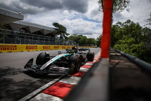 44 HAMILTON Lewis (gbr), Mercedes AMG F1 Team W15, action during the Formula 1 AWS Grand Prix du Canada 2024, 9th round of the 2024 Formula One World Championship, WM, Weltmeisterschaft from June 07 to 09, 2024 on the Circuit Gilles Villeneuve, in MontrÃ al, Canada - F1 - CANADIAN GRAND PRIX 2024 DPPI Panoramic  240608_R09_CANADA_DP_XB5_0591