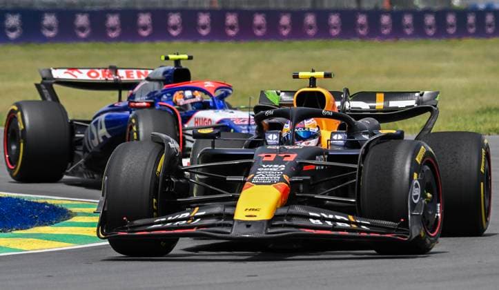 June 8, 2024, Montreal, Pq, Canada: Red Bull Racing driver Sergio Perez of Mexico drives through the Senna corner during the third practice session at the Formula One Canadian Grand Prix in Montreal, Saturday, June 8, 2024. Sergio Perez,  - ZUMAc35_ 20240608_zaf_c35_033 Copyright: xGrahamxHughesx