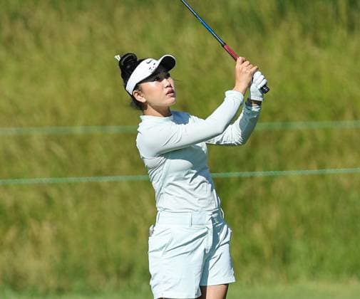 June 8, 2024: Lucy Li of California watches her approach shot during the ShopRite LPGA, Golf Damen Classic in Galloway, NJ. CSM Galloway United States of America - ZUMAc04_ 20240608_zma_c04_023 Copyright: xMikexLangishx