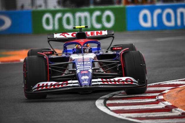 22 TSUNODA Yuki (jap), Visa Cash App RB F1 Team VCARB 01, action during the Formula 1 AWS Grand Prix du Canada 2024, 9th round of the 2024 Formula One World Championship, WM, Weltmeisterschaft from June 07 to 09, 2024 on the Circuit Gilles Villeneuve, in MontrÃ al, Canada - F1 - CANADIAN GRAND PRIX 2024 DPPI Panoramic  240608_R09_CANADA_DP_EA024401