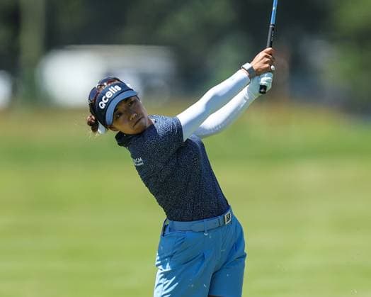 June 8, 2024: Jenny Shin from the Republic of Korea watches her approach shot during the ShopRite LPGA, Golf Damen Classic in Galloway, NJ. CSM Galloway United States of America - ZUMAc04_ 20240608_zma_c04_049 Copyright: xMikexLangishx