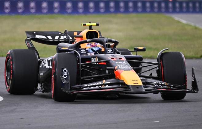 June 8, 2024, Montreal, Pq, Canada: Red Bull Racing driver Sergio Perez of Mexico drives through the Senna corner during qualifying at the Formula One Canadian Grand Prix in Montreal, Saturday, June 8, 2024. Sergio Perez,  - ZUMAc35_ 20240608_zaf_c35_105 Copyright: xGrahamxHughesx