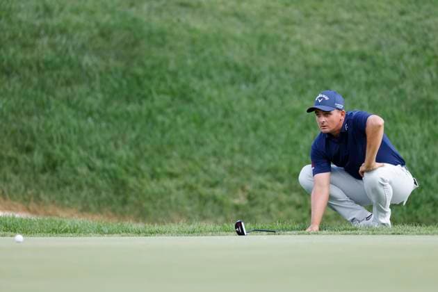 DUBLIN, OH - JUNE 08: Christiaan Bezuidenhout (RSA) lines up a putt at the 17th hole during the third round of the Memorial Tournament presented by Workday at Muirfield Village Golf Club on June 08, 2024 in Dublin, Ohio. (Photo by Joe Robbins Icon Sportswire) GOLF: JUN 08 PGA, Golf Herren the Memorial Tournament presented by Workday EDITORIAL USE ONLY Icon5732406080883