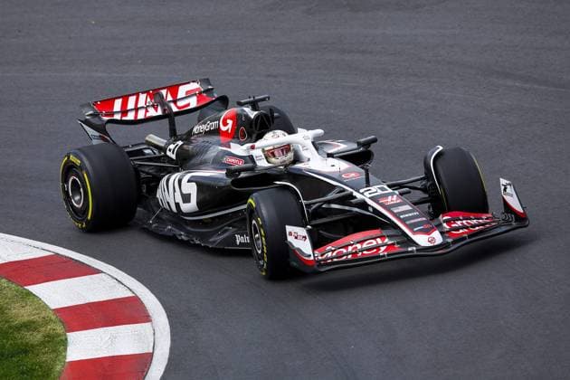 20 MAGNUSSEN Kevin (den), Haas F1 Team VF-24 Ferrari, action during the Formula 1 AWS Grand Prix du Canada 2024, 9th round of the 2024 Formula One World Championship, WM, Weltmeisterschaft from June 07 to 09, 2024 on the Circuit Gilles Villeneuve, in MontrÃ al, Canada - F1 - CANADIAN GRAND PRIX 2024 DPPI Panoramic  240608_R09_CANADA_DP_EA022358