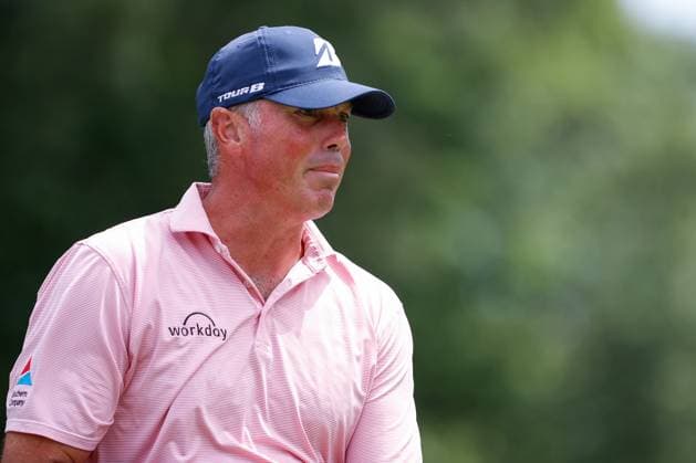 DUBLIN, OH - JUNE 08: Matt Kuchar of the United States watches his drive on the ninth tee during the third round of the Memorial Tournament presented by Workday at Muirfield Village Golf Club on June 8, 2024 in Dublin, Ohio. (Photo by Ian Johnson Icon Sportswire) GOLF: JUN 08 PGA, Golf Herren the Memorial Tournament presented by Workday EDITORIAL USE ONLY Icon240608042