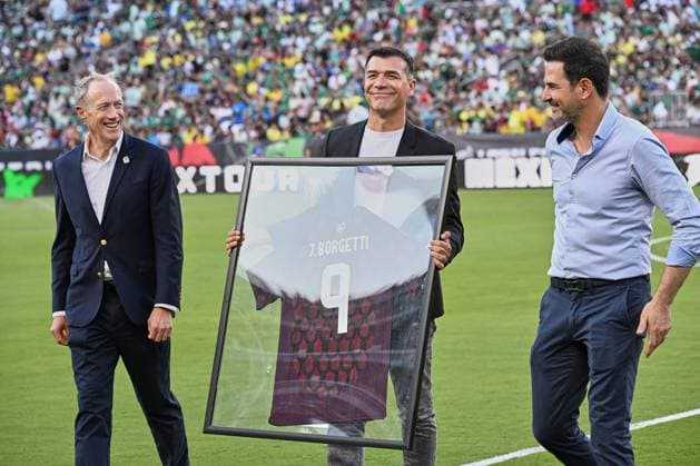 RECORD DATE NOT STATED Seleccion Mexicana 2024 Mexico vs Brazil Ivar Sisniega, Jared Borgetti and Duilio Davino during the game International Friendly, Länderspiel, Nationalmannschaft between Mexican national team, Nationalteam (Mexico) and Brazil at Kyle Field Stadium, on June 08, 2024, College Station, Texas, United States. COLLEGE STATION TEXAS UNITED STATES  Copyright: xDavidxLeahx 20240608213534_SNM_AM_MEX_BRA_BORGETTI175