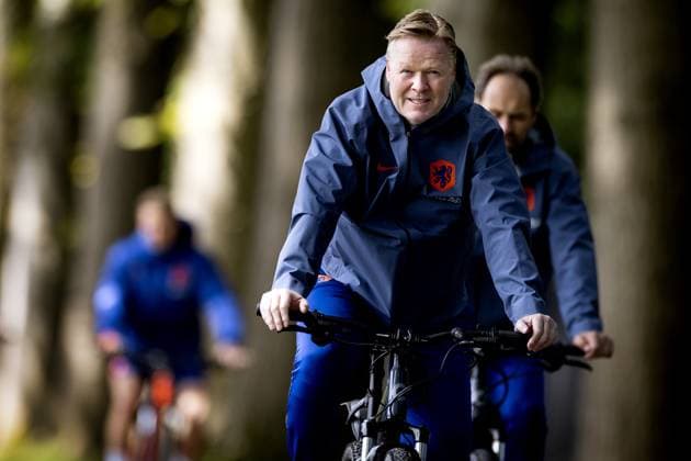 ZEIST - National coach Ronald Koeman during a training session of the Dutch national team, Nationalteam at the KNVB Campus on June 9, 2024 in Zeist, the Netherlands. The Dutch national team is preparing for the European Football Championship in Germany. ANP KOEN VAN WEEL UEFA EURO, EM, Europameisterschaft,Fussball 2024 Germany 2024 xVIxANPxSportx xxANPxIVx 500680986 originalFilename: 500680986.jpg