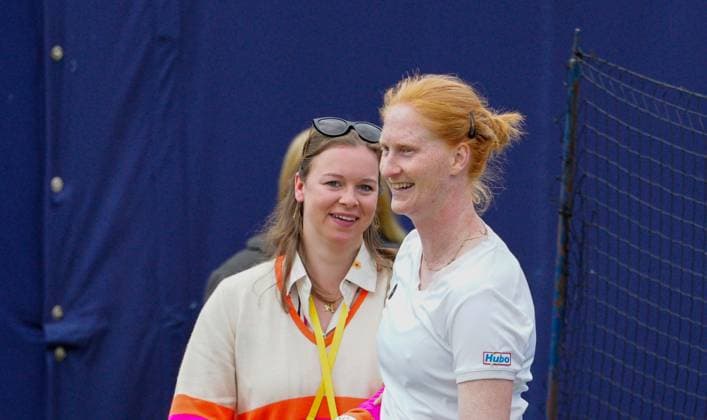 Alison Van Uytvanck from Belgium with her wife Emilie Vermeiren after victory Lexus Surbiton Trophy, Day 7, Tennis, Surbiton Racket & Fitness Club, London, UK - 09 June 2024  Copyright: xDavexShopland Shutterstockx 14526576ah