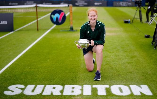 Winner Alison Van Uytvanck from Belgium behind Surbiton Sign Lexus Surbiton Trophy, Day 7, Tennis, Surbiton Racket & Fitness Club, London, UK - 09 June 2024  Copyright: xDavexShopland Shutterstockx 14526576bc