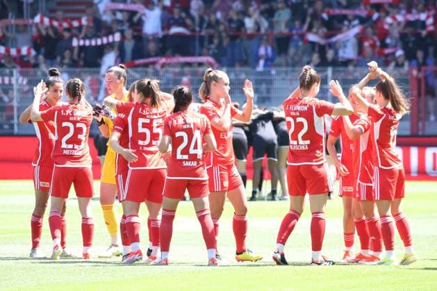 DEU, Region, Women, 1 FC Union vs Henstedt Ulzburg, 09 06 2024, Stadion Alte Foersterei, Berlin, DEU, Region, Women, 1 FC Union vs Henstedt Ulzburg, im Bild Unioner Spieler DFL regulations prohibit any use of Photographs as image sequences and or quasi video Foto Juergen Engler nordphoto GmbH nordphotoxGmbHx xEngler nph00076