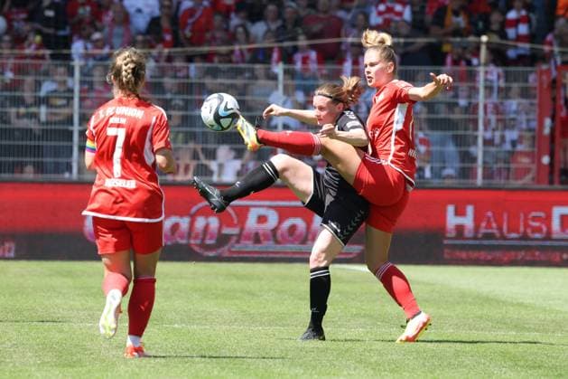 DEU, Region, Women, 1 FC Union vs Henstedt Ulzburg, 09 06 2024, Stadion Alte Foersterei, Berlin, DEU, Region, Women, 1 FC Union vs Henstedt Ulzburg, in the picture Charleen Niesler 1 FC Union Berlin 18 , Lisa Heiseler 1 FC Union Berlin 7 , Vera Homp Henstedt Ulzburg 20 DFL regulations prohibit any use of Photographs as image sequences and or quasi video Foto Juergen Engler nordphoto GmbH nordphotoxGmbHx xEngler nph00076