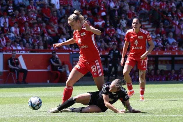 DEU, Region, Women, 1 FC Union vs Henstedt Ulzburg, 09 06 2024, Stadion Alte Foersterei, Berlin, DEU, Region, Women, 1 FC Union vs Henstedt Ulzburg, in the picture Charleen Niesler 1 FC Union Berlin 18 , Friederike Amelie Nagorny Henstedt Ulzburg 24 DFL regulations prohibit any use of Photographs as image sequences and or quasi video Foto Juergen Engler nordphoto GmbH nordphotoxGmbHx xEngler nph00076