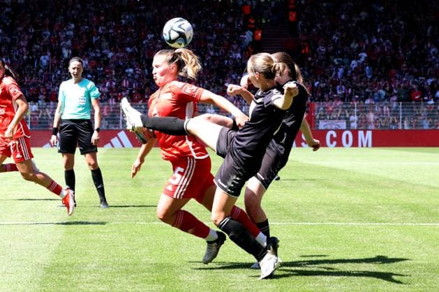 DEU, Region, Women, 1 FC Union vs Henstedt Ulzburg, 09 06 2024, Stadion Alte Foersterei, Berlin, DEU, Region, Women, 1 FC Union vs Henstedt Ulzburg, in the picture Dina Sophia Orschmannin 1 FC Union Berlin 25 , Chiara Pawelec Henstedt Ulzburg 18 DFL regulations prohibit any use of Photographs as image sequences and or quasi video Foto Juergen Engler nordphoto GmbH nordphotoxGmbHx xEngler nph00076