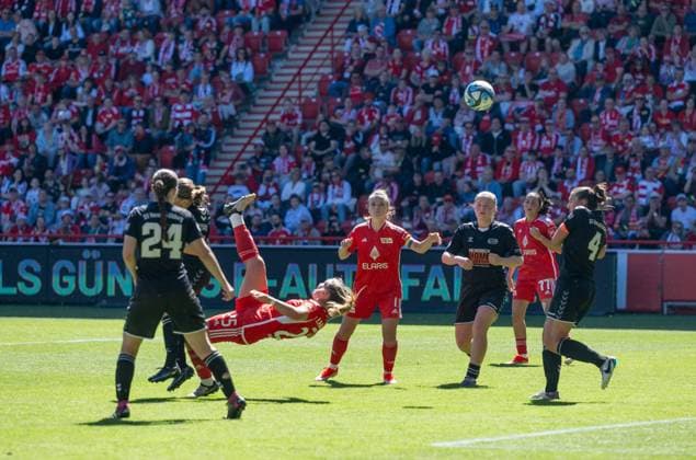 Soccer, Women, Season 2023 2024, Promotion match to 2 Bundesliga first leg , 1 FC Union Berlin SV Henstedt Ulzburg, Dina Orschmann 1 Women 1 FC Union scores the goal to make it 7 0, 09 06 2024, Copyright: xMatthiasxKochx