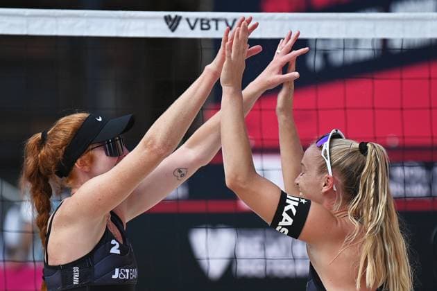 From left Kelly Cheng and Sara Hughes of USA celebrate a victory after the Pro Tour Ostrava match Sara Hughes, Kelly Cheng of USA vs Melissa Humana-Paredes and Brandie Wilkerson of Canada in Ostrava, Czech Republic, June 8, 2024. (CTKxPhoto JaroslavxOzana) CTKPhotoP2024060903424  CTKPhotoP2024060903424