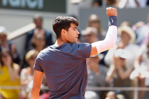 Carlos Alcaraz ESP makes a fist and cheers, cheers, joy, emotion Mens singles, final, final match Copyright: xJuergenxHasenkopfx